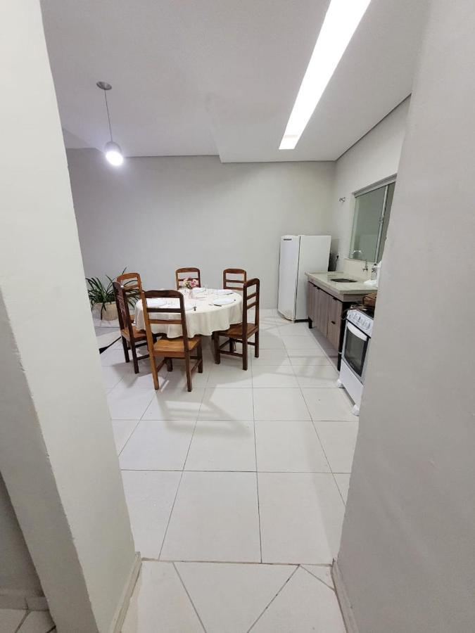 Sobrado 6 Amplo E Confortavel Em Condominio Corumba Ngoại thất bức ảnh